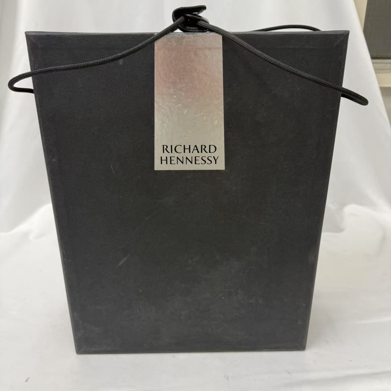 【古酒】【 並行】ヘネシー リシャール 700ml 40度 コニャック HENNESSY RICHARD 箱/外箱/冊子