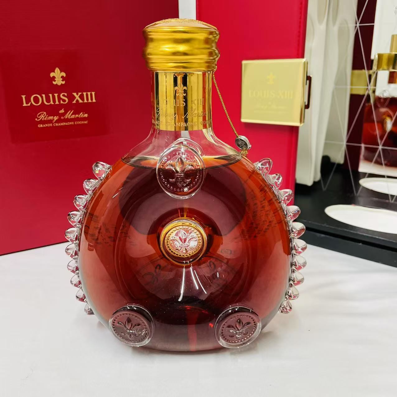 レミーマルタン ルイ13世 観音開き 700ml REMY MARTIN LOUIS XIII 箱/替え栓/冊子/バカラボトル シリアル一致