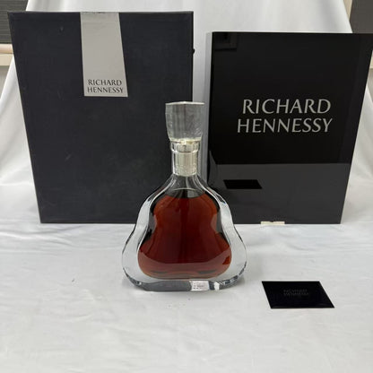 【古酒】【 並行】ヘネシー リシャール 700ml 40度 コニャック HENNESSY RICHARD 箱/外箱/冊子