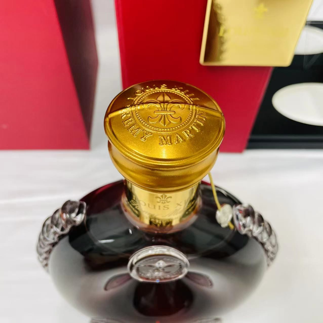 れ*い様 レミーマルタン ルイ13世 Louis XIII 観音開き 楽天市場】箱傷あり 観音開き レミーマルタン ルイ13世 700ml