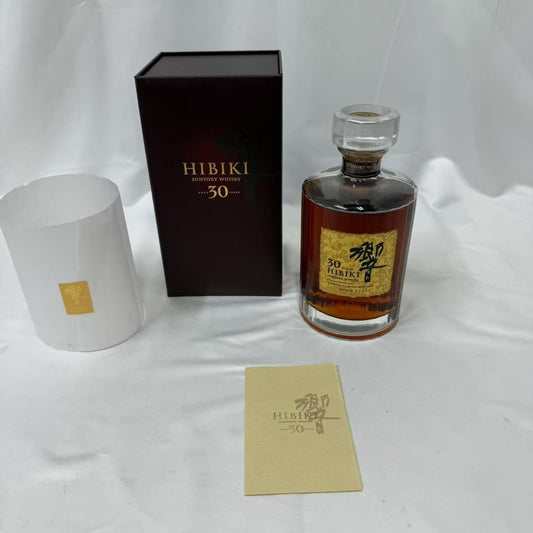 SUNTORY サントリー 響 30年 700ml 43度 HIBIKI