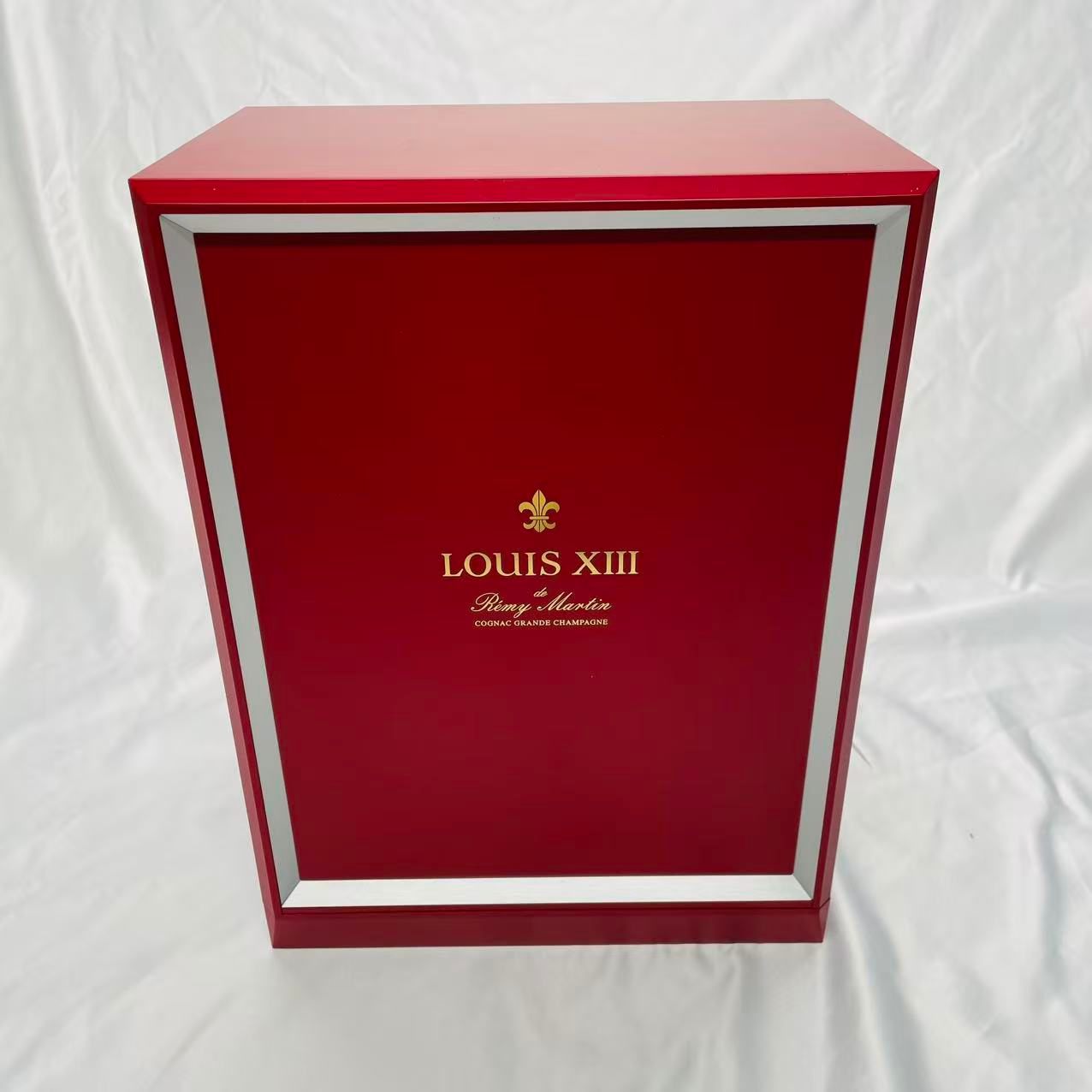 レミーマルタン ルイ13世 ザ・クラシック 700ml 40度 コニャック 箱/替え栓/冊子/バカラボトル シリアル一致