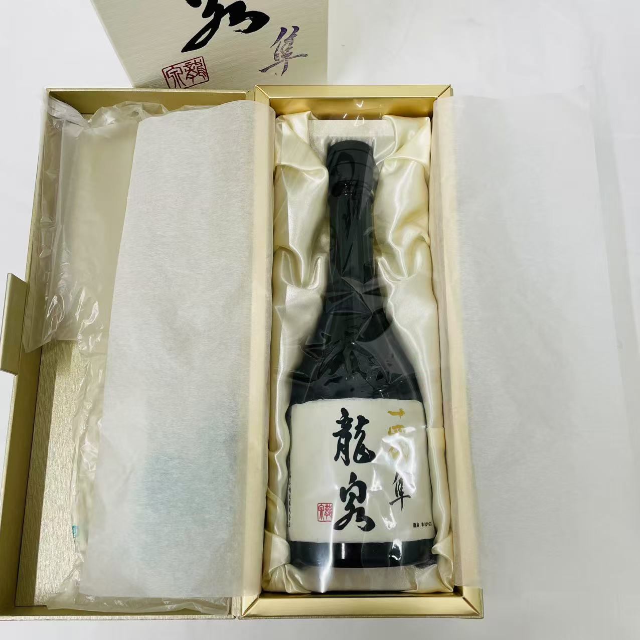 十四代 龍泉 隼 純米大吟醸 720ml 15% 箱/冊子付 製造年 2025